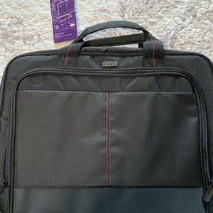 New tarsus city lite laptop case